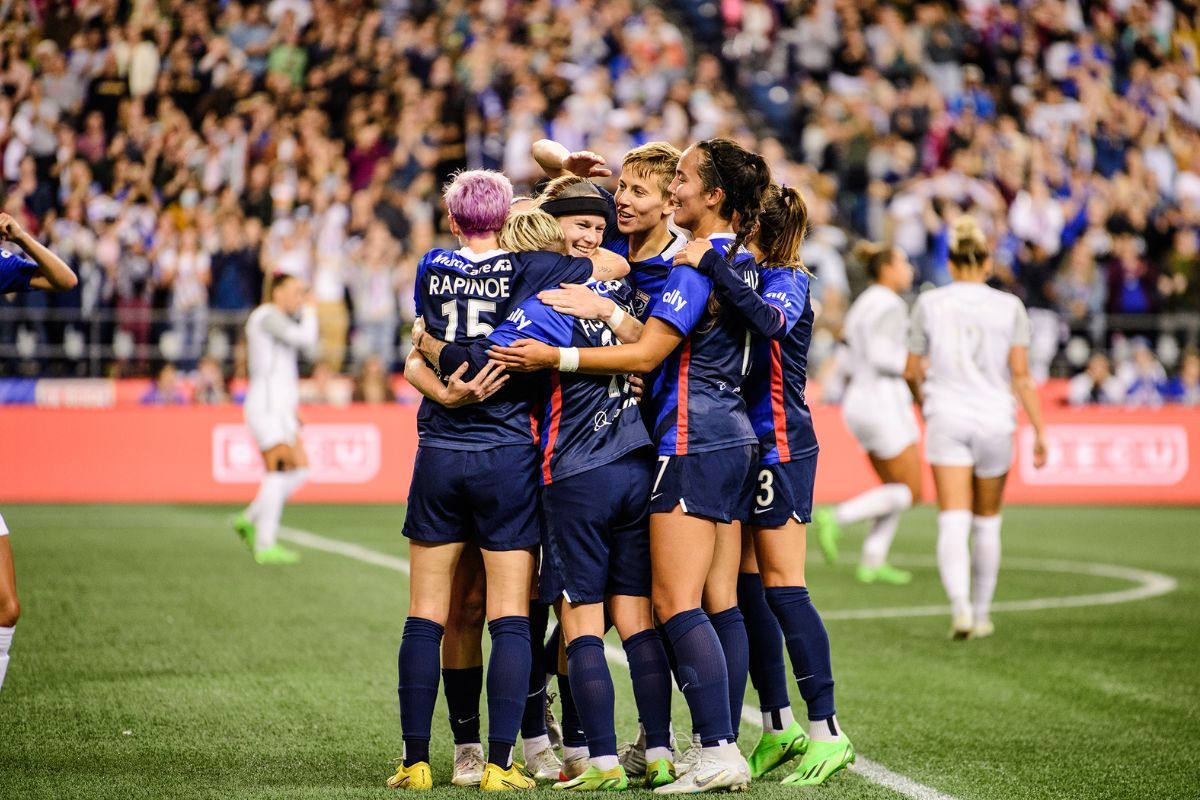 Watch National Women's Soccer League: Best Moments of the Day - Full show  on Paramount Plus